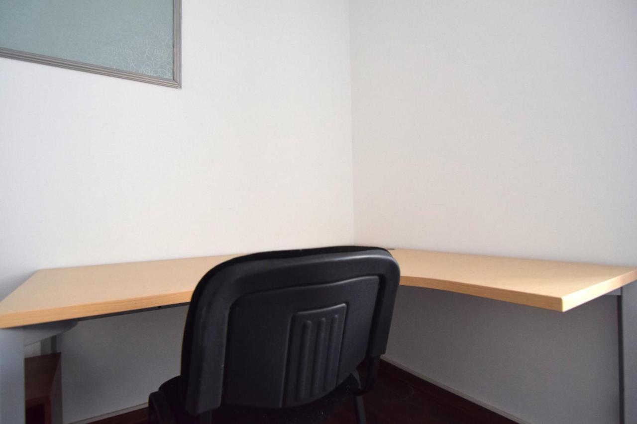 Resedinta Luterana Appartement Boekarest Buitenkant foto