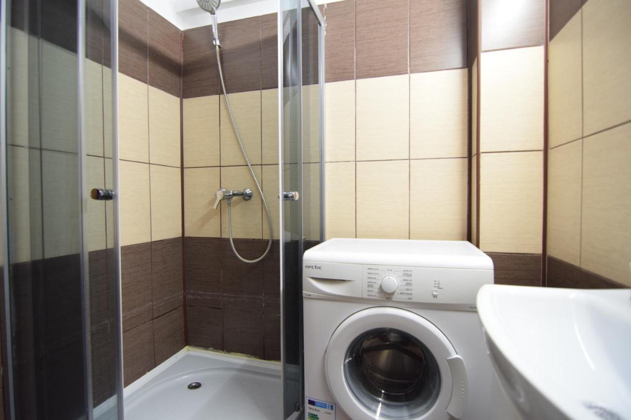 Resedinta Luterana Appartement Boekarest Buitenkant foto