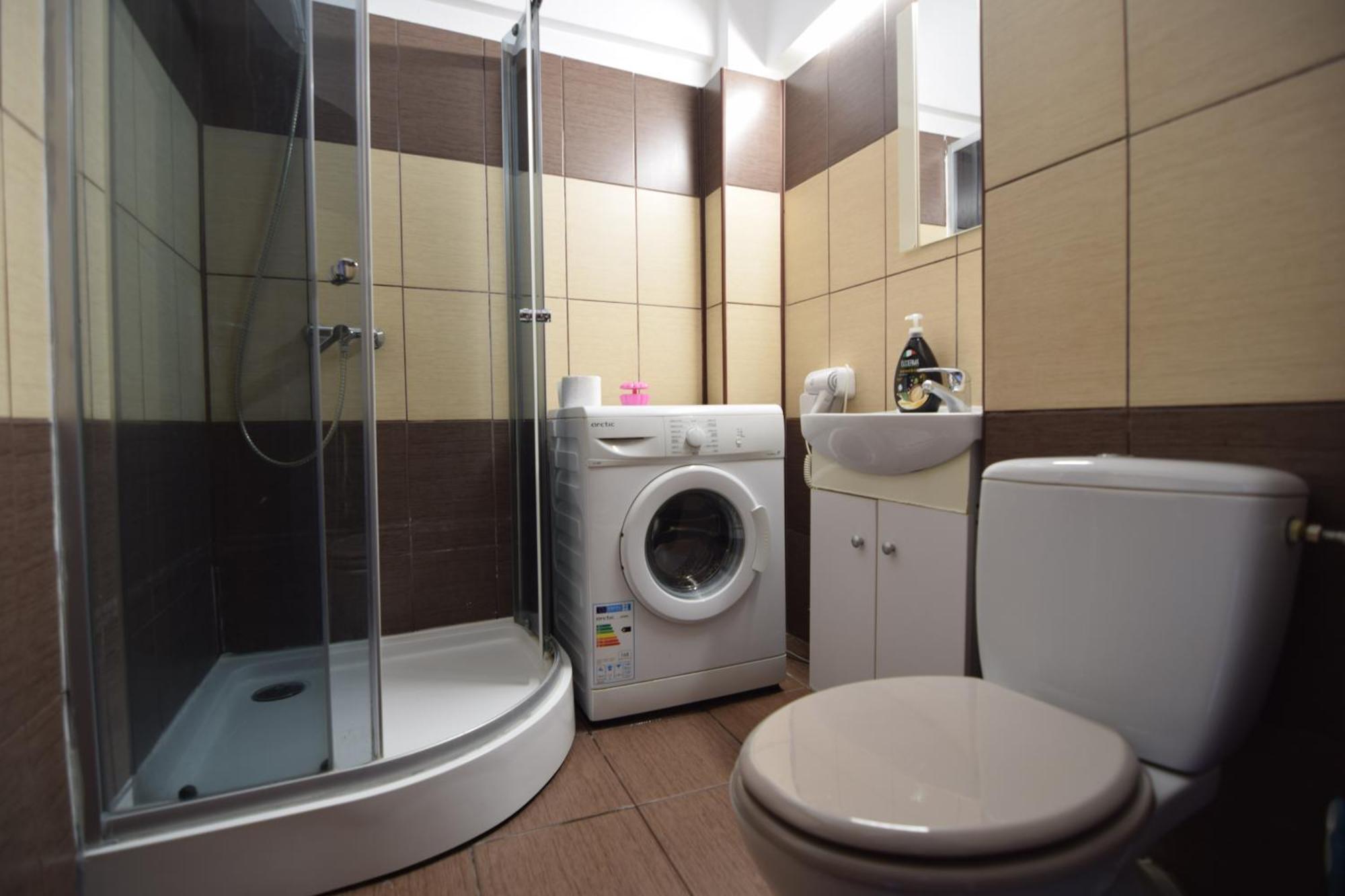 Resedinta Luterana Appartement Boekarest Buitenkant foto